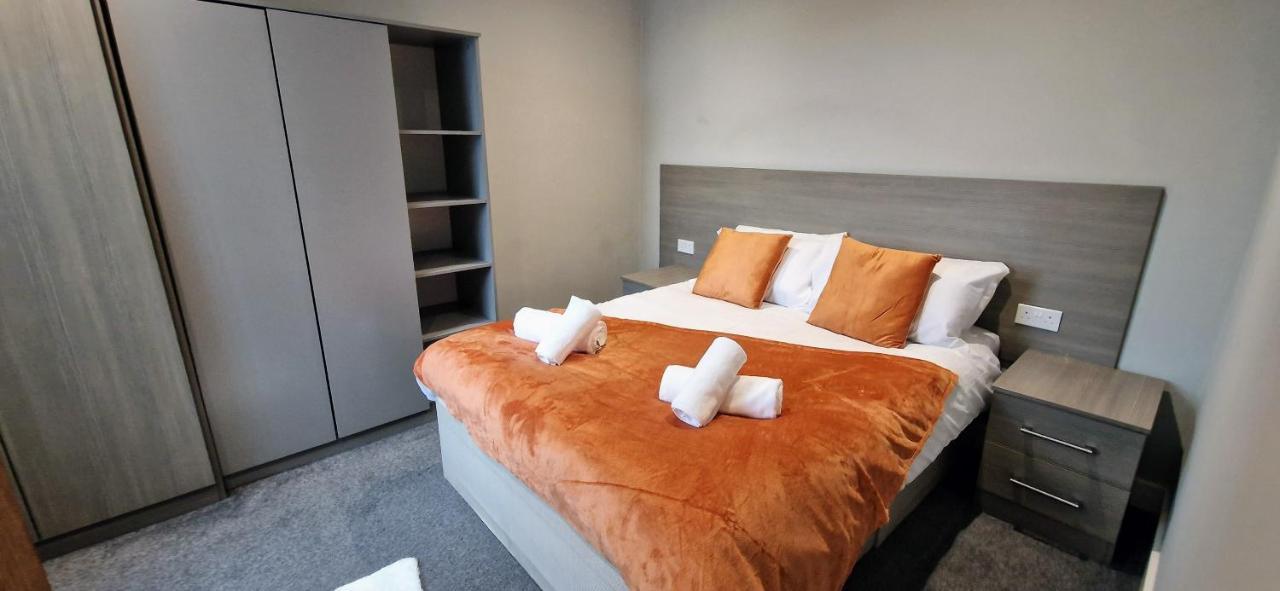 Central Reading Modern 3Br Flat - Walk To Station And High Street ภายนอก รูปภาพ